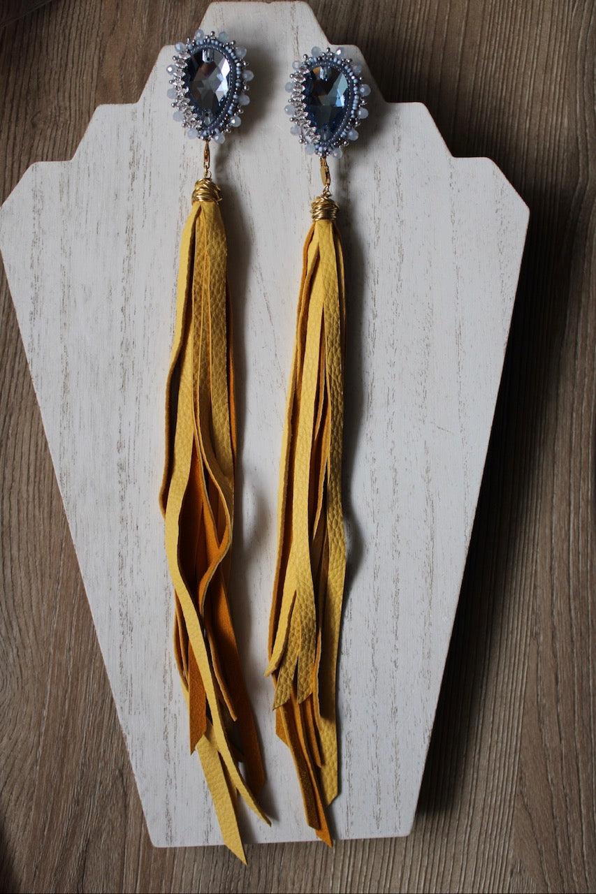 FAT SS 25' - BERRY PICKER SZN  -  INTERCHANGEABLE STATEMENT EARRINGS